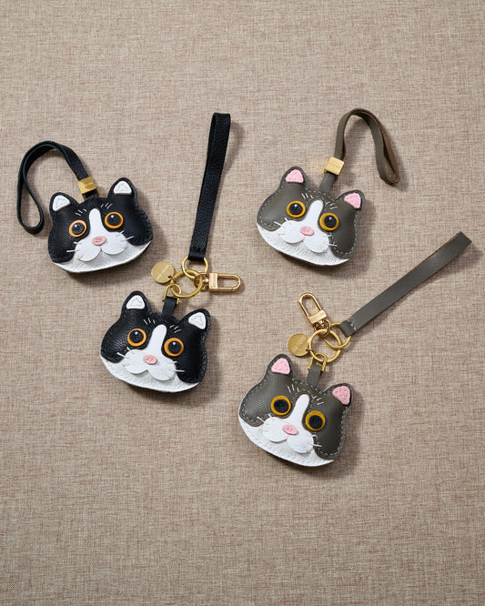 BRITISH SHORTHAIR CAT CHARM – MIST EDITION