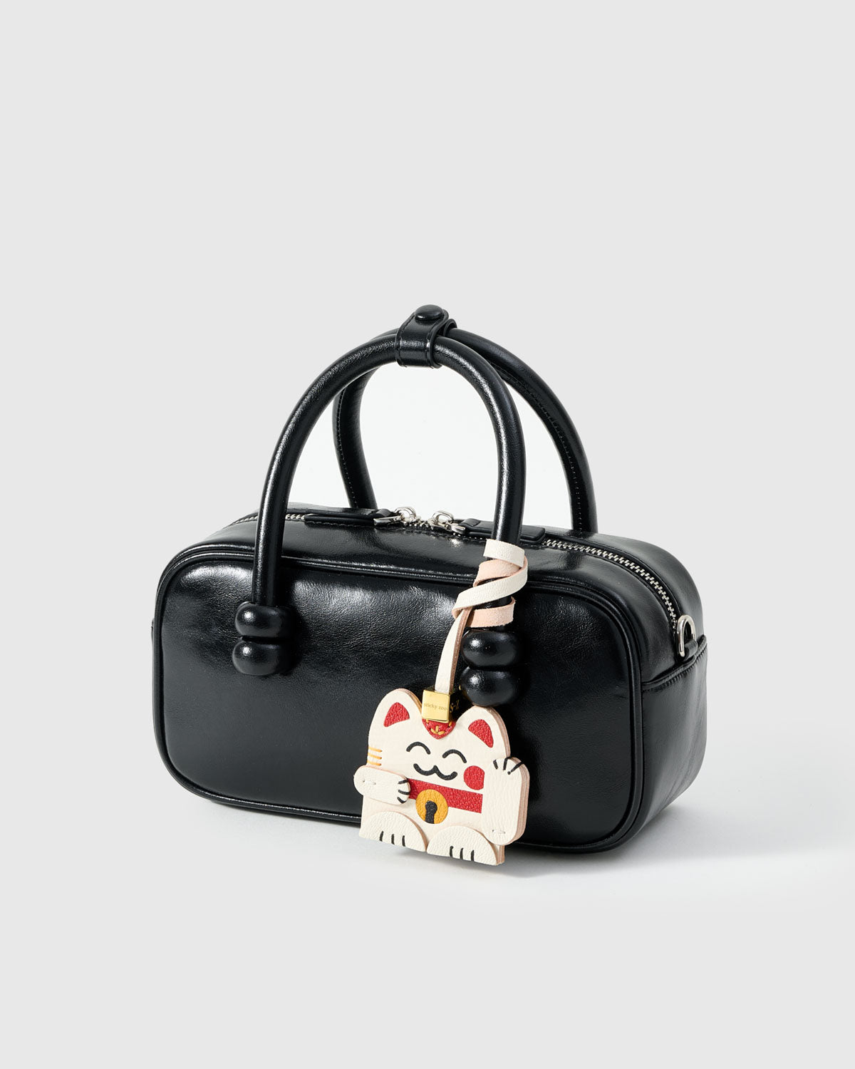 MANEKI NEKO CAT CHARM