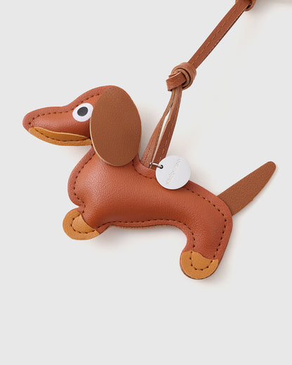 FAMOUSE DACHSHUND™ STACK CHARM