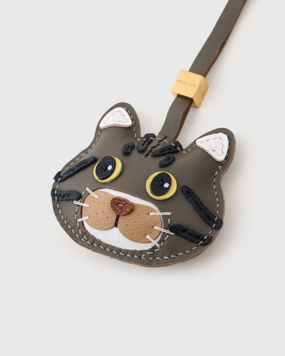 AMERICAN SHORTHAIR CAT CHARM