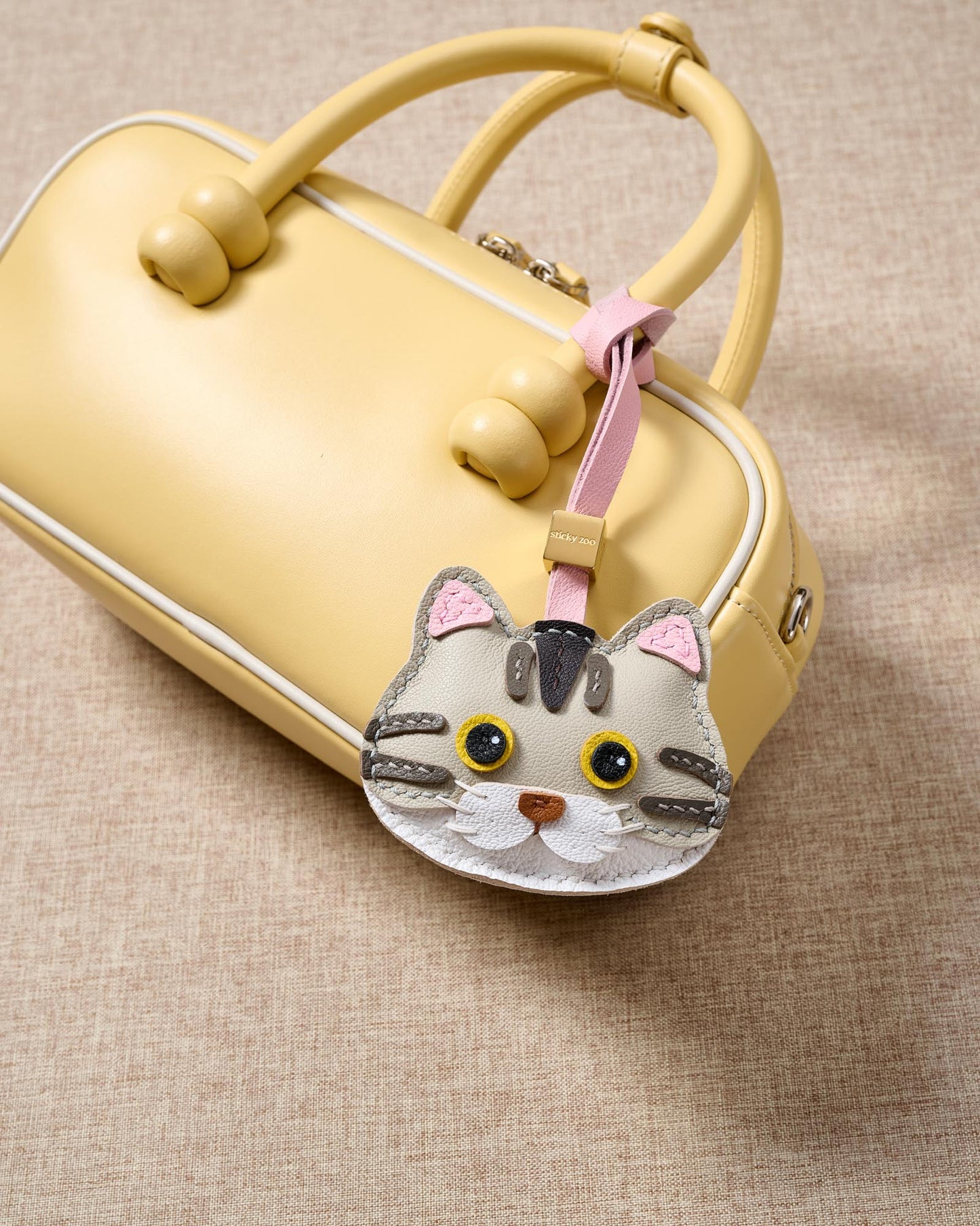 BRITISH SHORTHAIR CAT CHARM