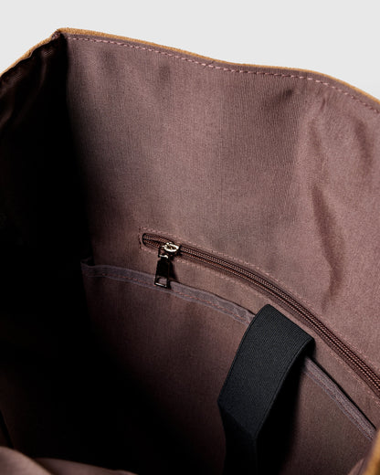 DACHSHUND BACKPACK + CHARM