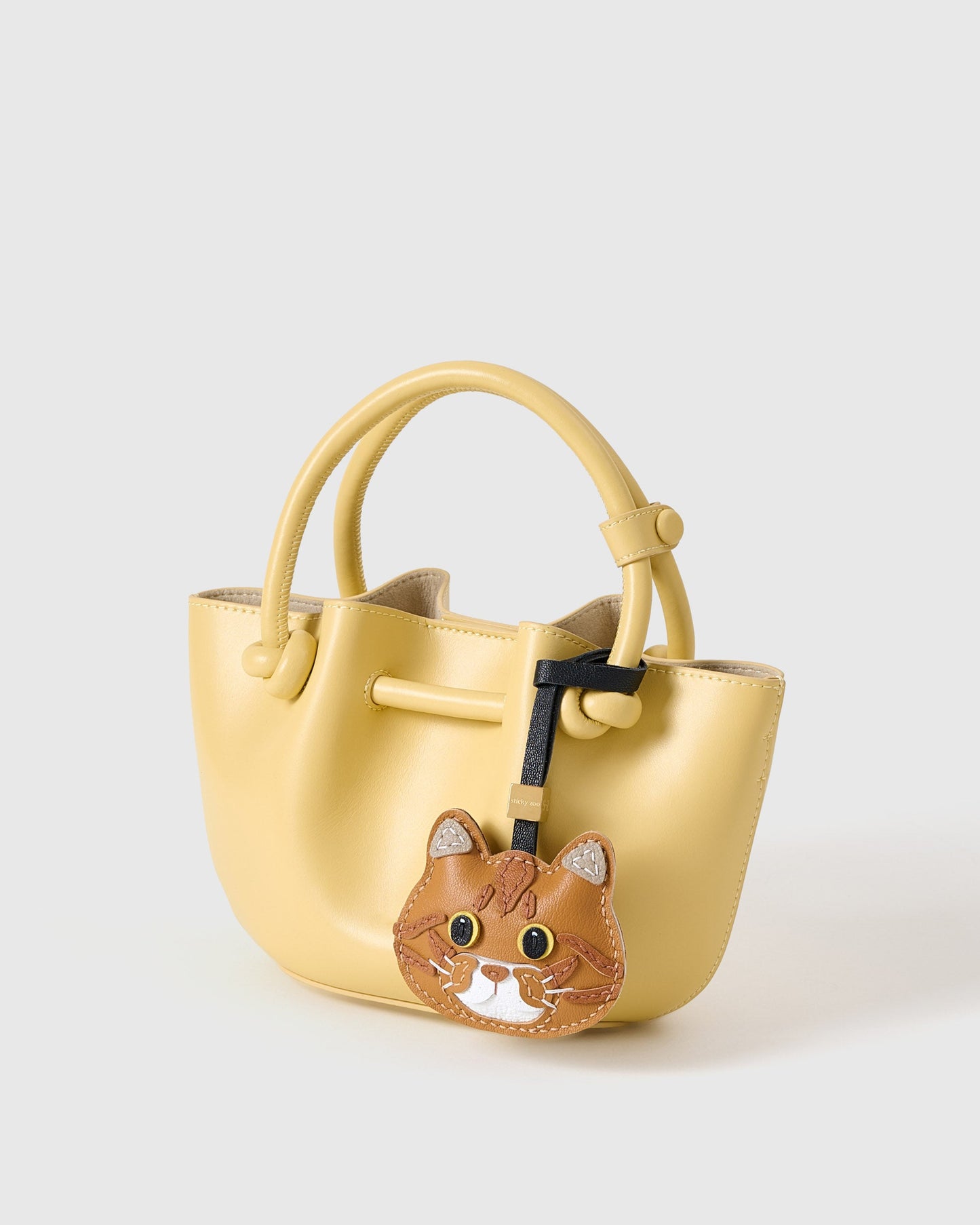 BRITISH SHORTHAIR CAT CHARM