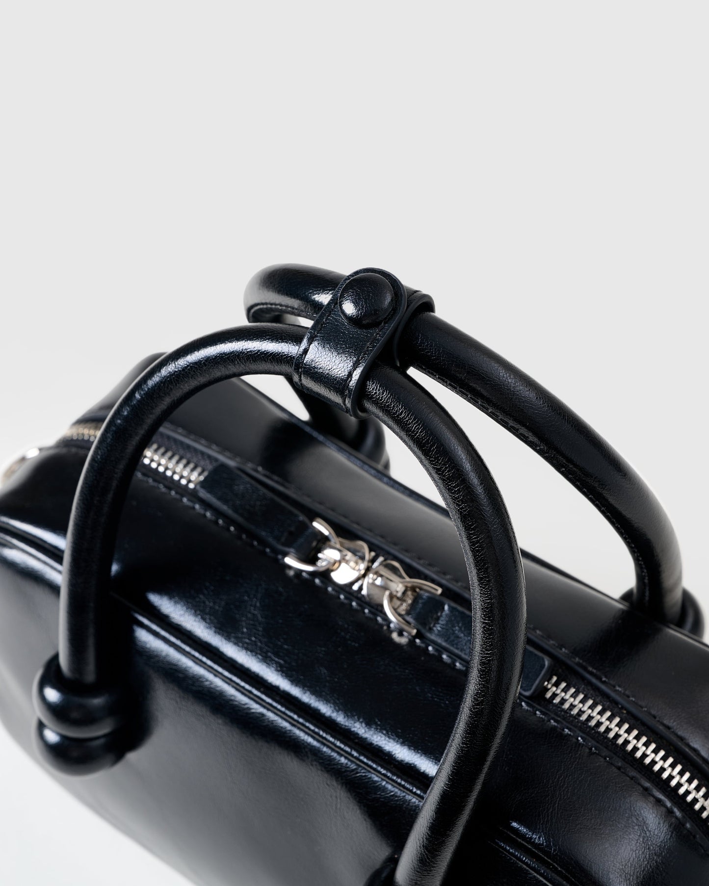 CLASSIC LEATHER MINI BAG