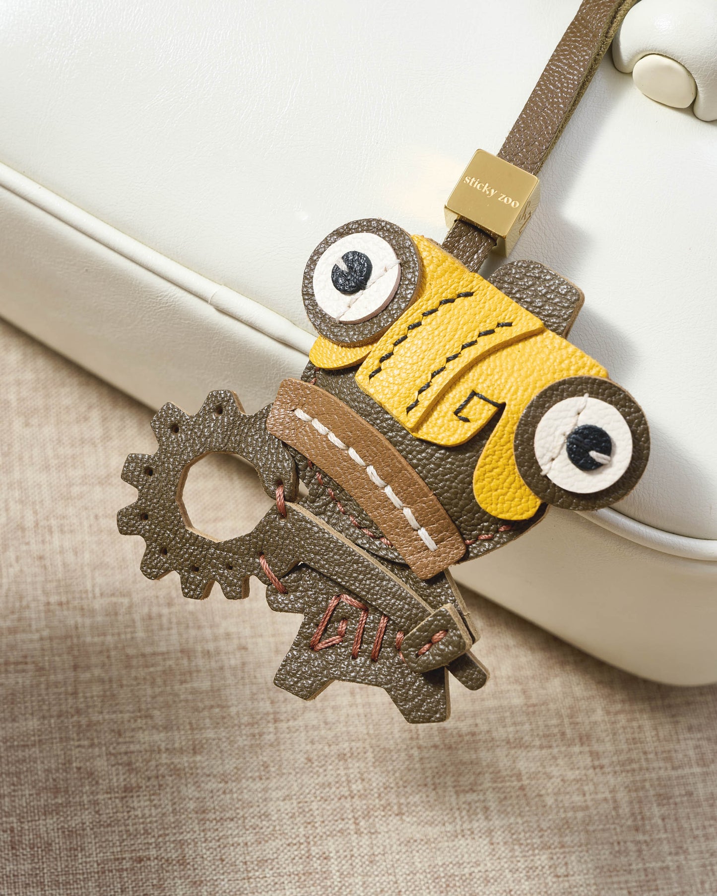 GEAR BANDIT GOBLIN CHARM