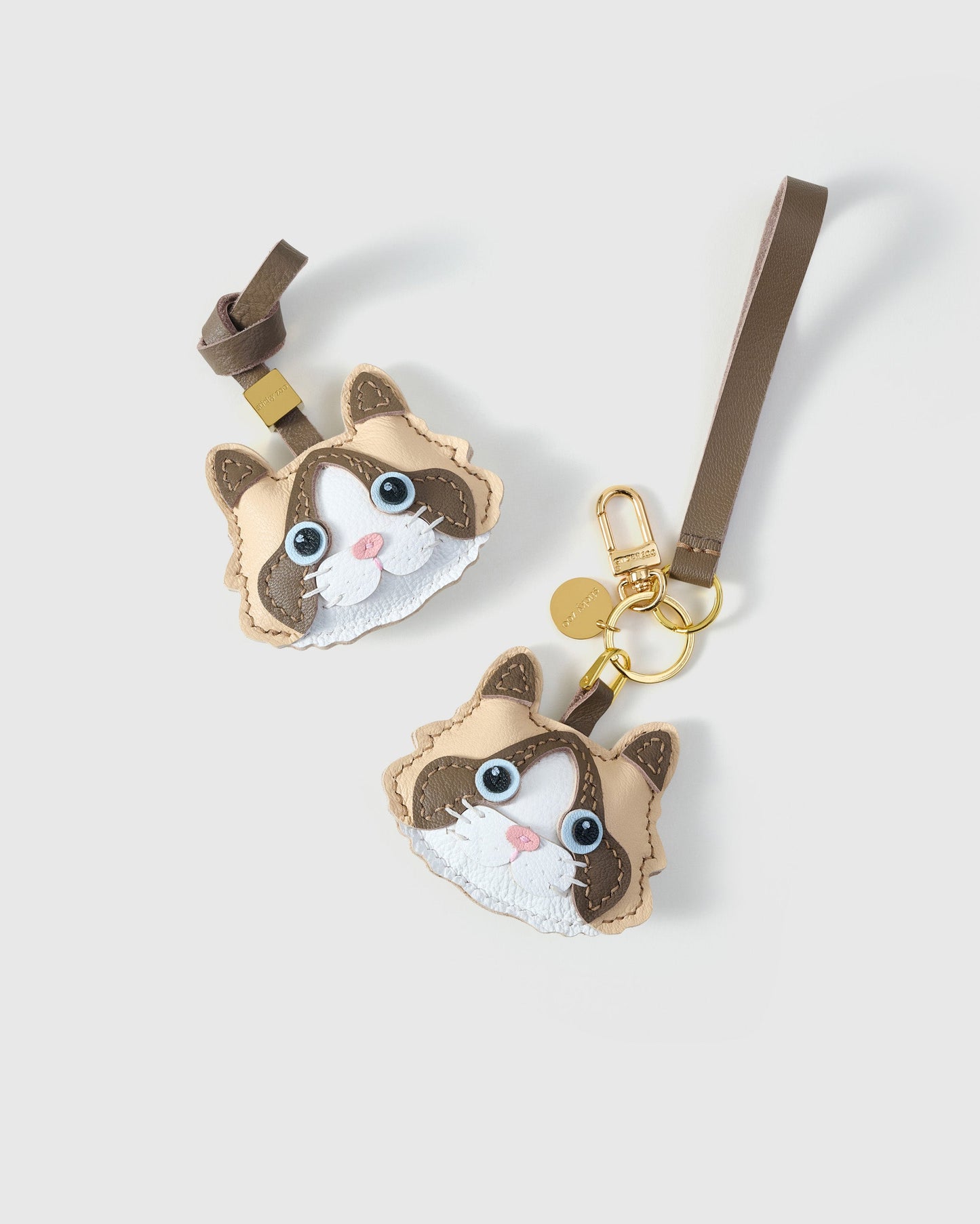 RAGDOLL CAT CHARM – CREAM EDITION