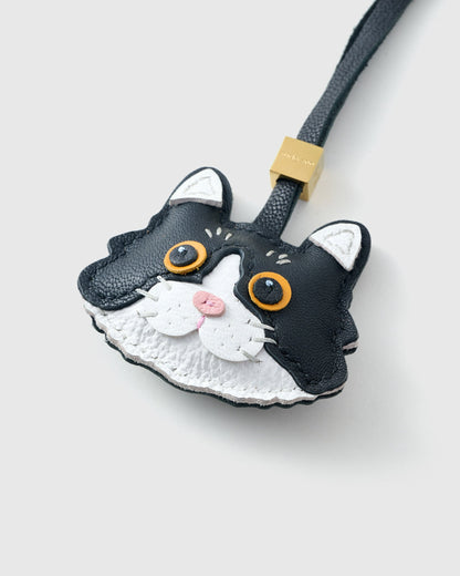 EUROPEAN SHORTHAIR CAT CHARM