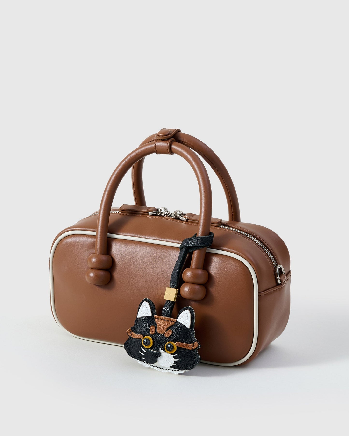 LONG-HAIR TABBY CAT CHARM