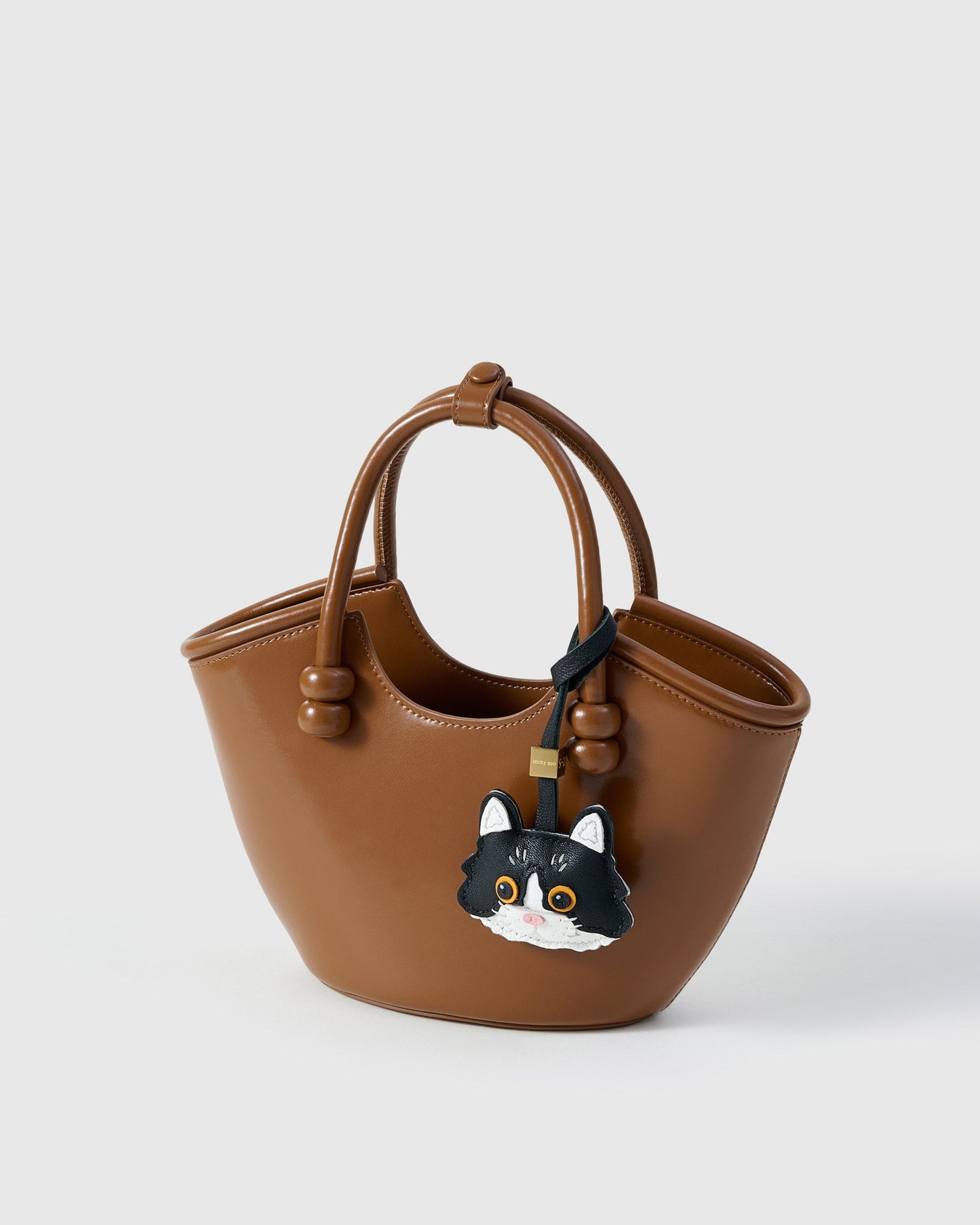 EUROPEAN SHORTHAIR CAT CHARM