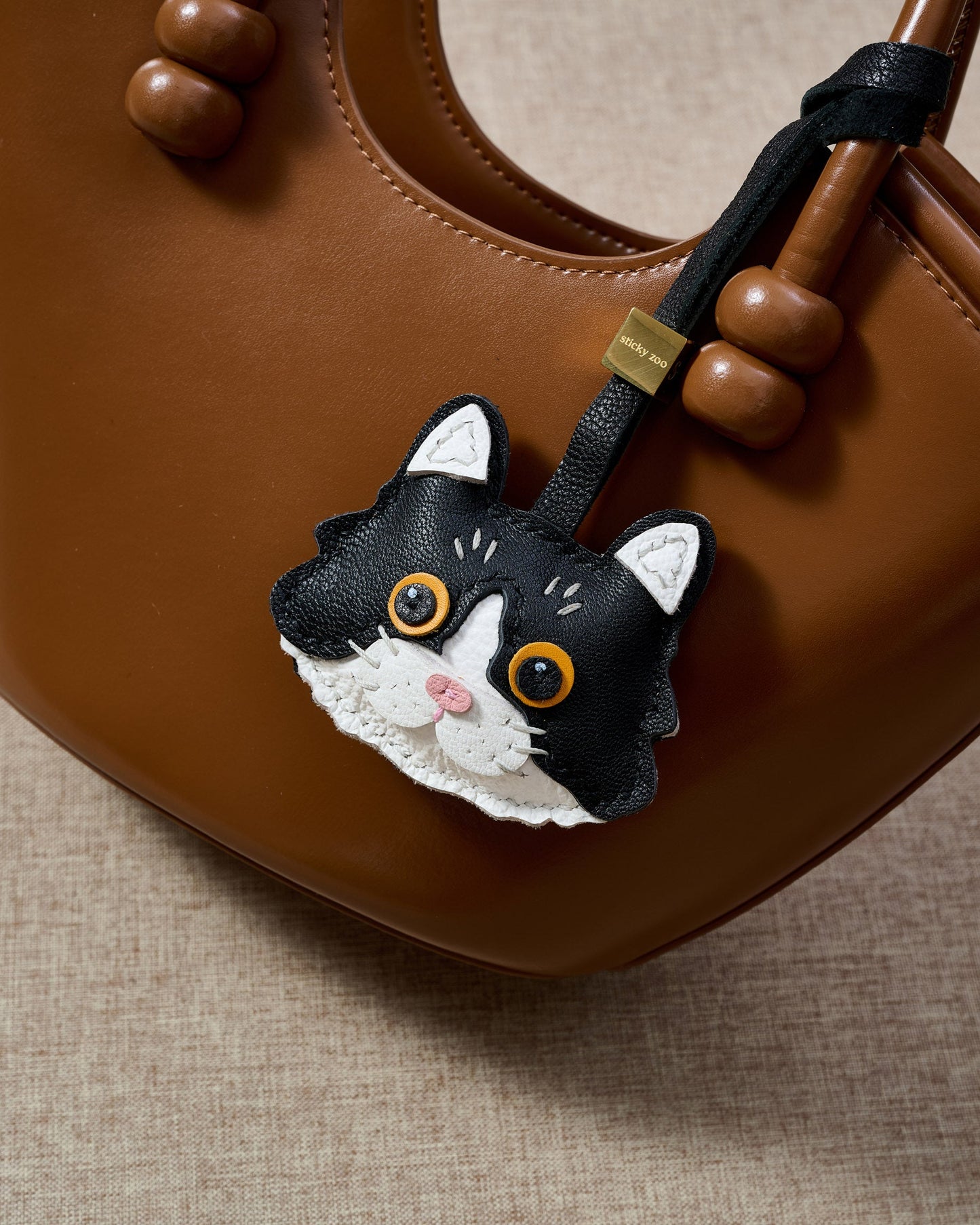 EUROPEAN SHORTHAIR CAT CHARM