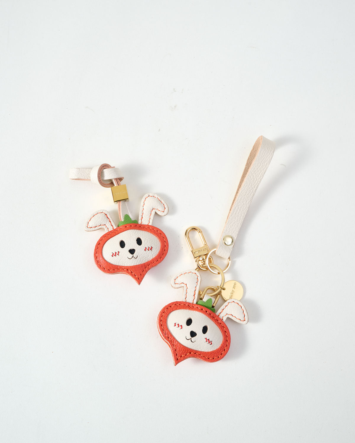 BUNNY CARROT CHARM