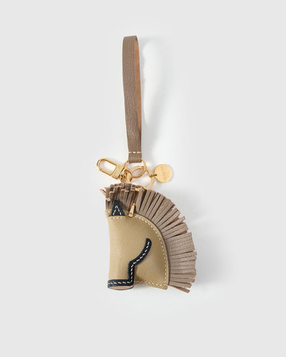 HORSE CHARM | WHITE