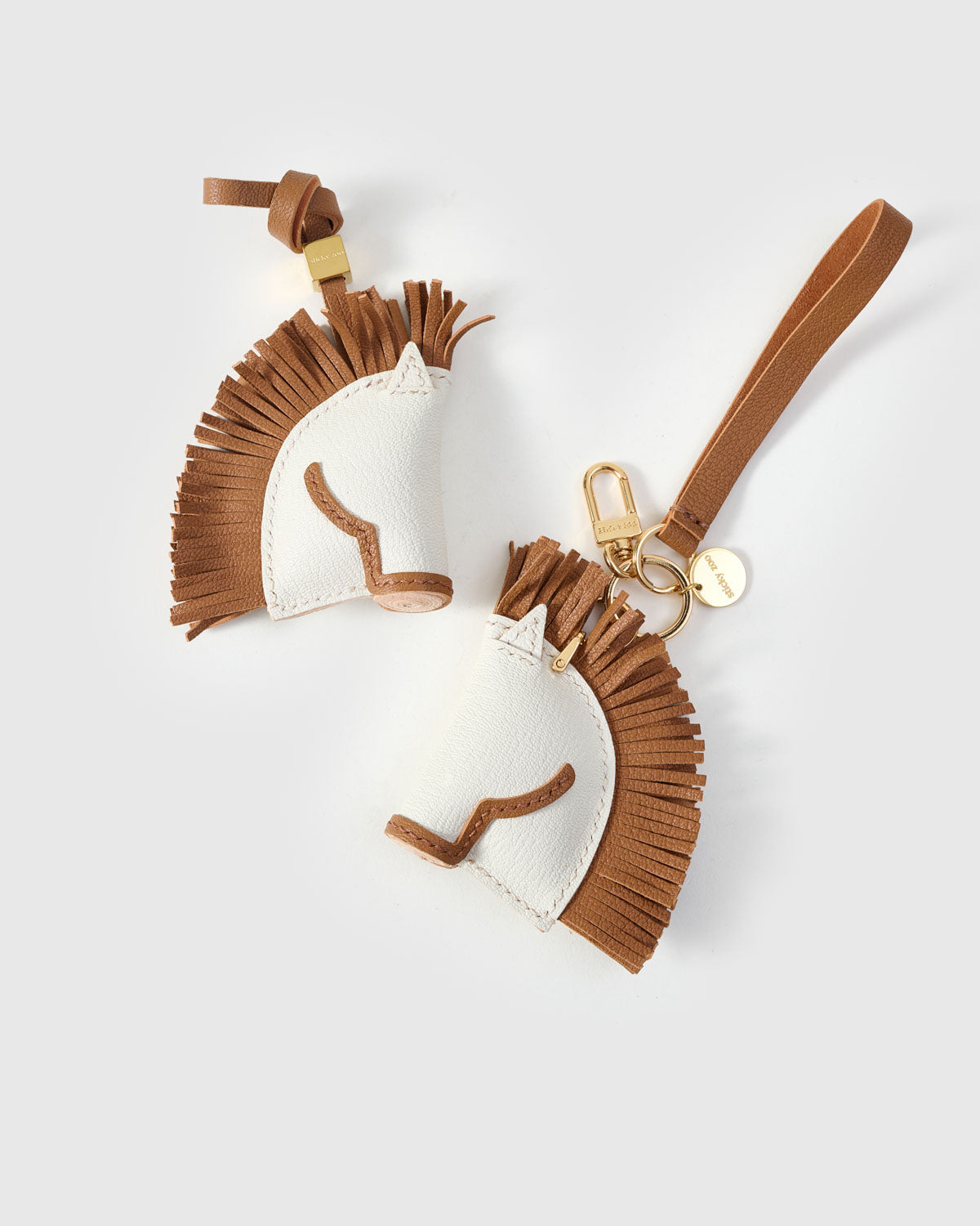 HORSE CHARM | WHITE