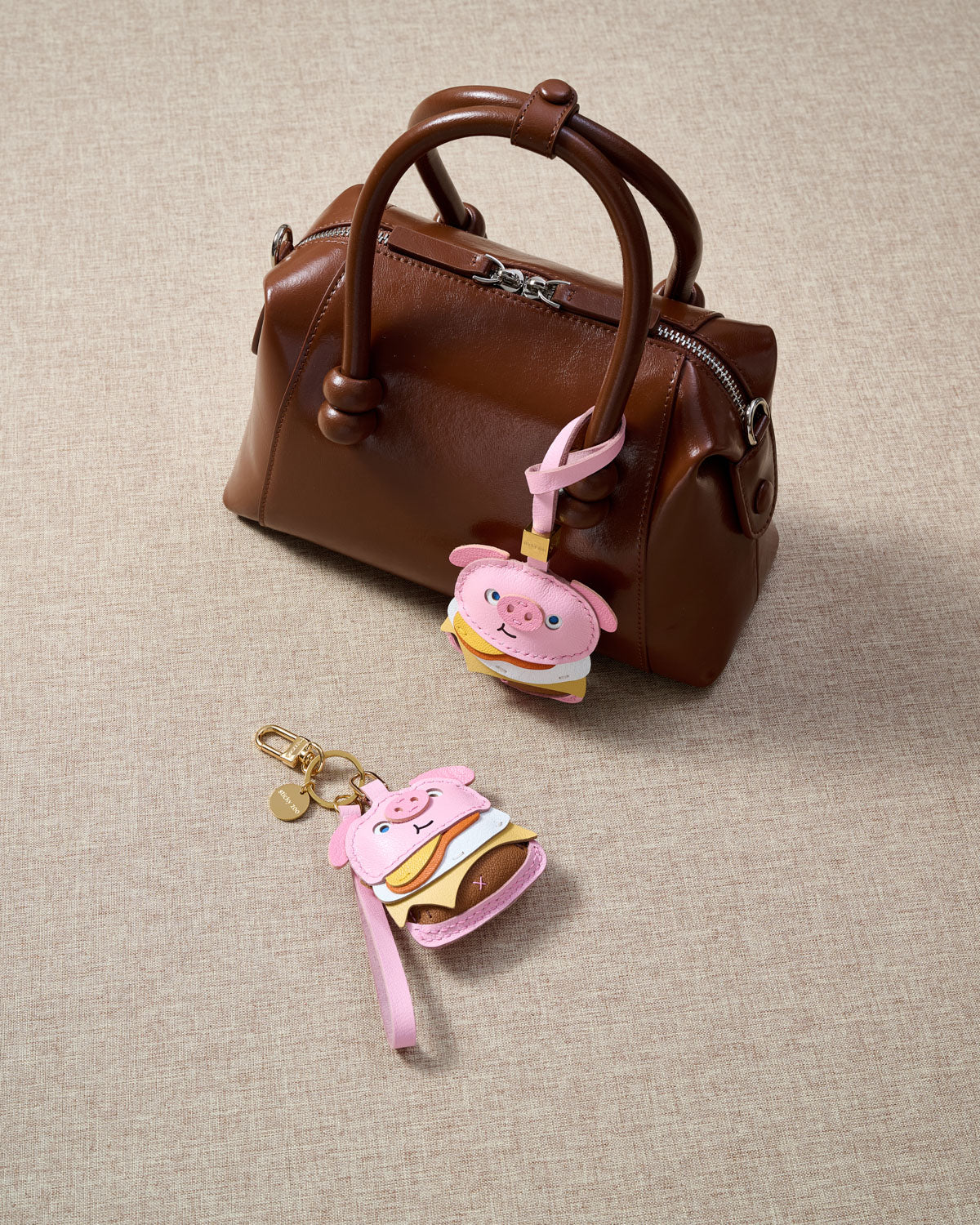 PORK FILLET CHEESEBURGER CHARM