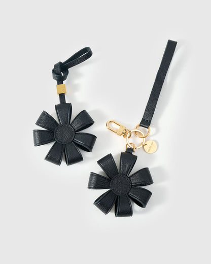 DAISY BAG CHARM