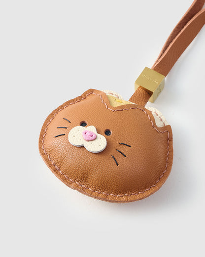 BREAD KITTY CHARM