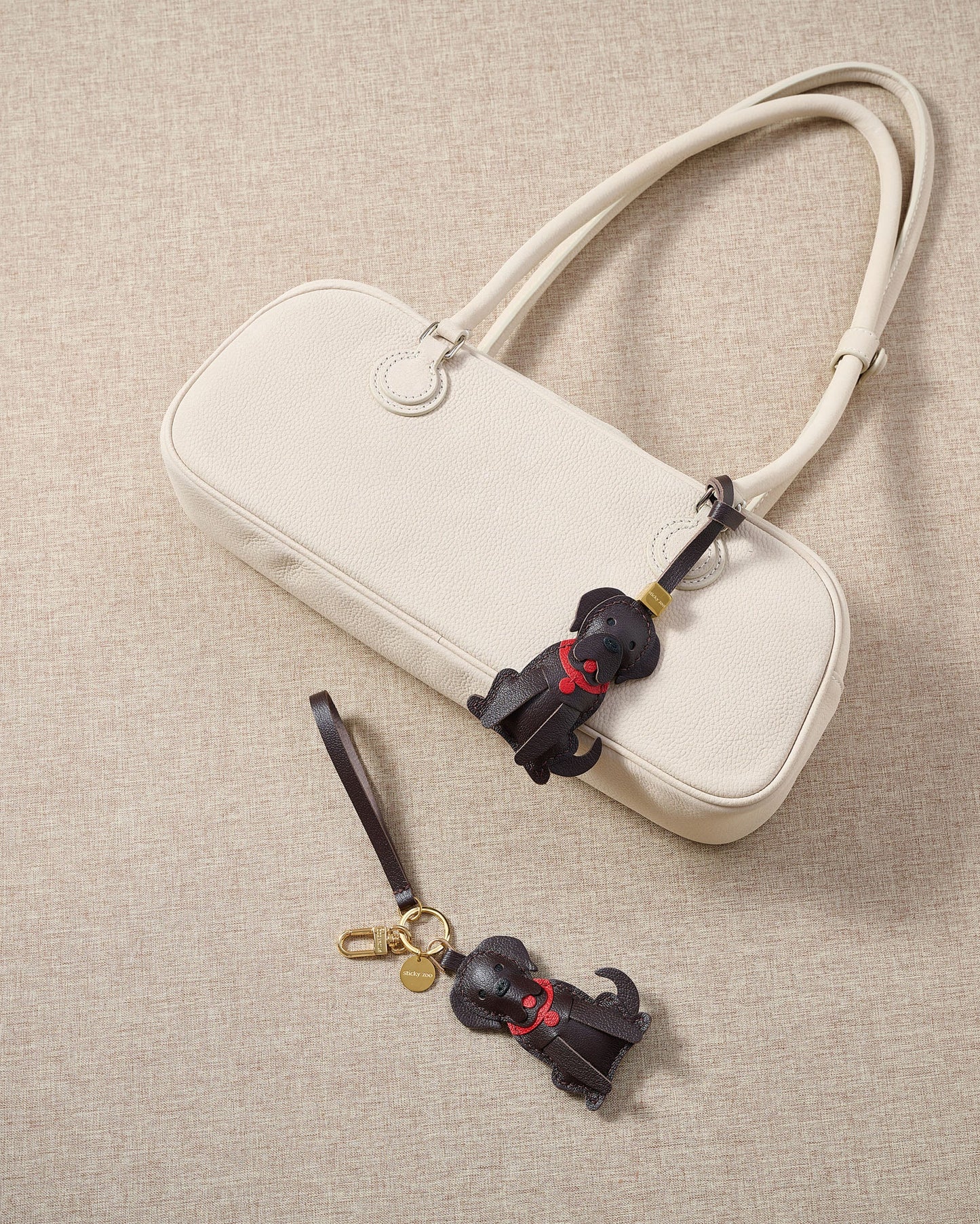 GOLDEN RETRIEVER CHARM