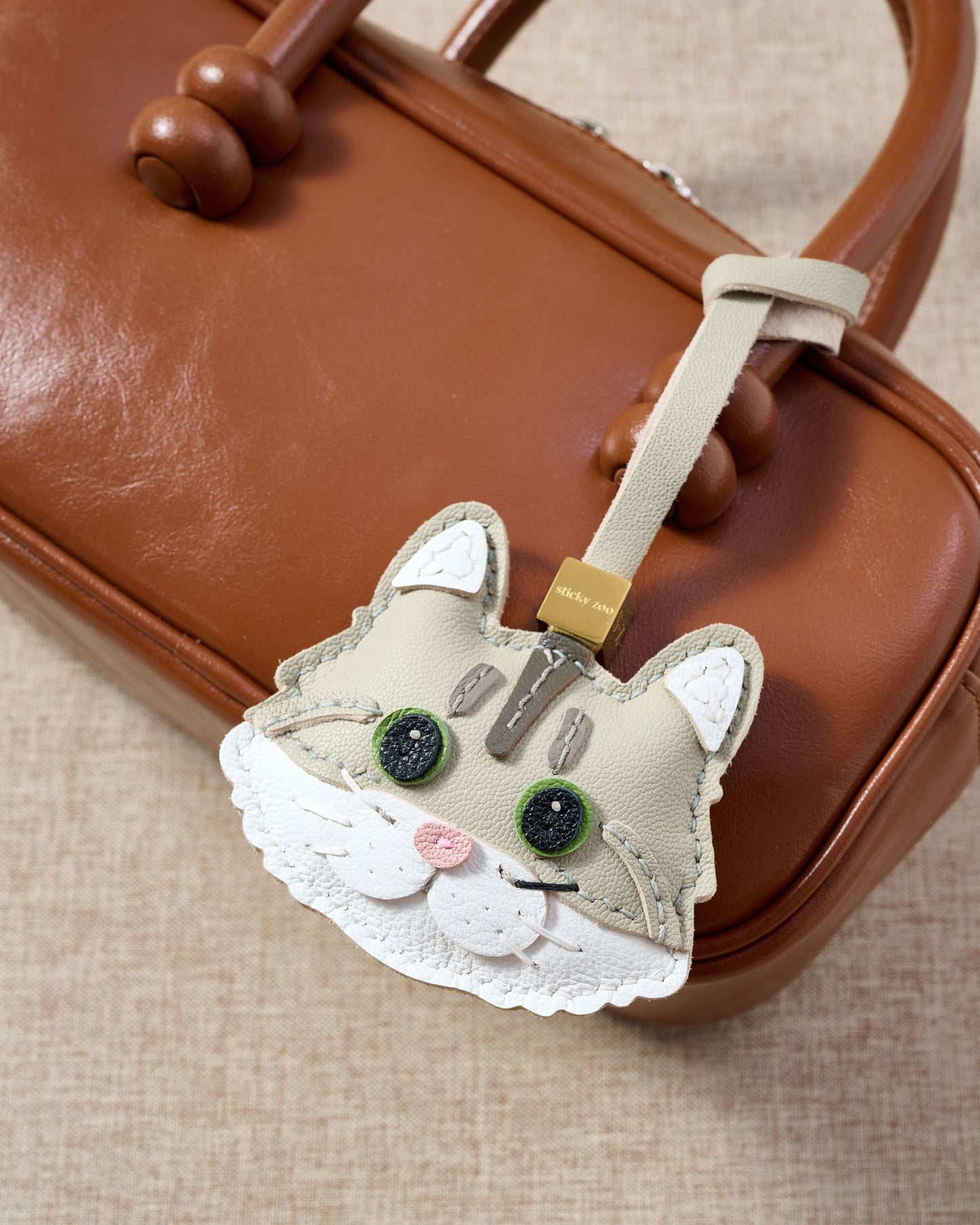 BRITISH LONGHAIR SILVER SHADED