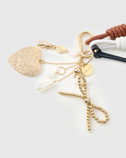 LUCKY HORSESHOE BOW STACK CHARM