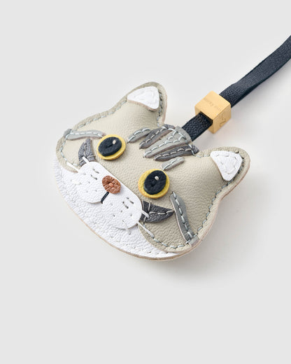 AMERICAN SHORTHAIR CAT CHARM – SILVER TABBY EDITION