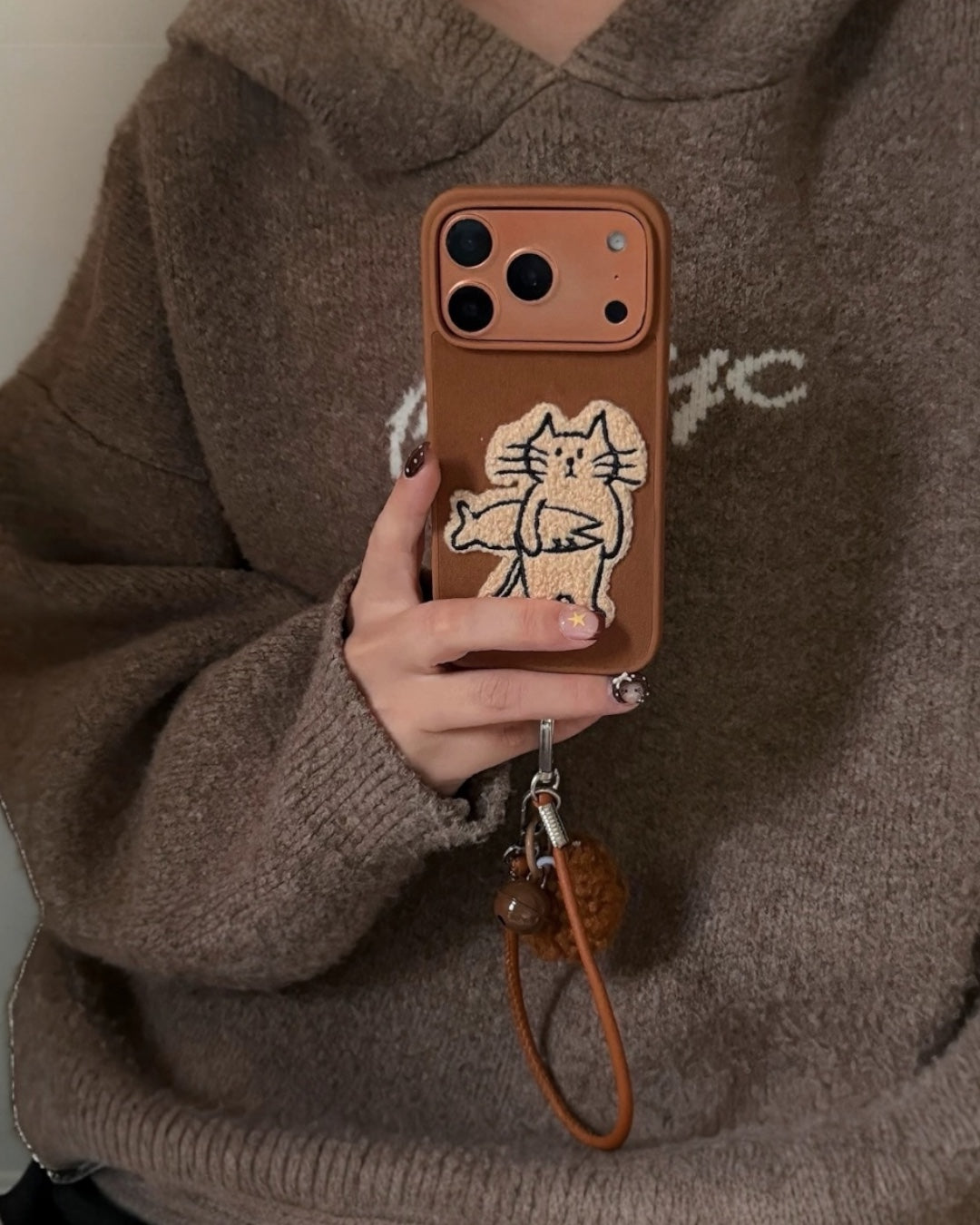 KITTEN AND FISH CASE