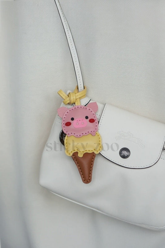 PIG ICE CHARM