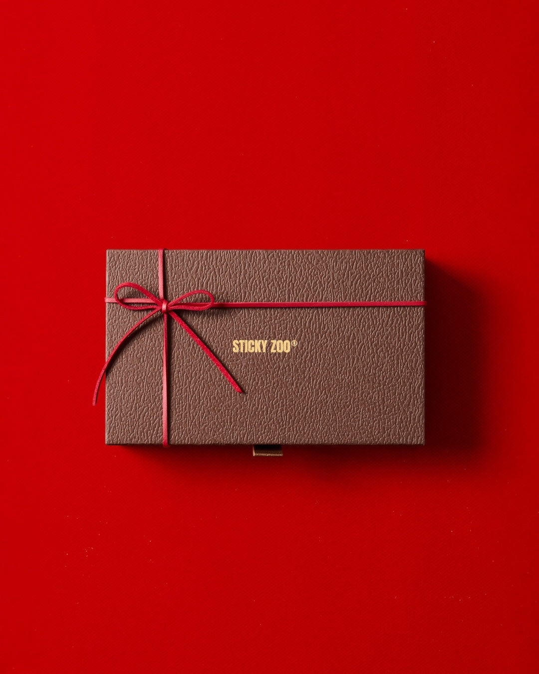 SIGNATURE GIFT BOX