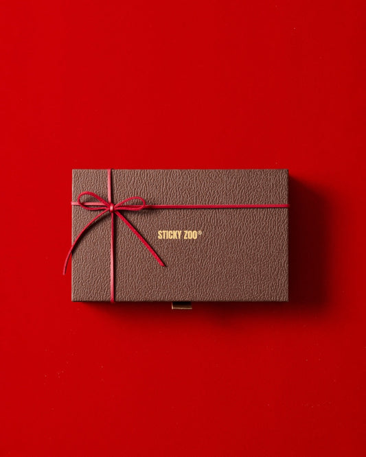 SIGNATURE GIFT BOX