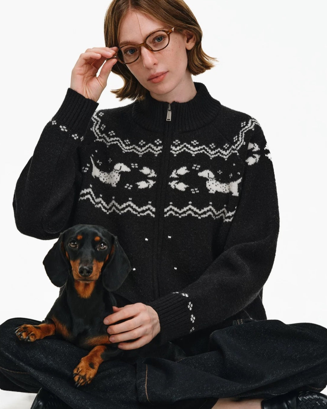 DACHSHUND HOLIDAY CARDIGAN