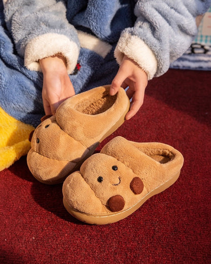 CROISSANT SLIPPERS