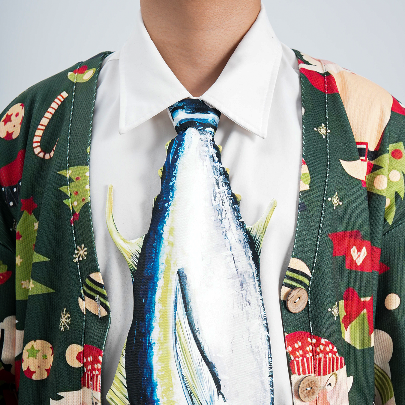 Christmas Novelty Tuna Tie – Animals Fish Shape in Taffeta Silk – Funny Holiday Gift for Men