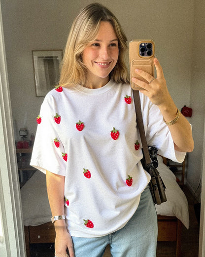 STRAWBERRY T-SHIRT